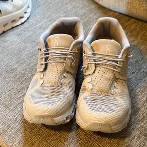 On Running Light Gray Athletic Shoes